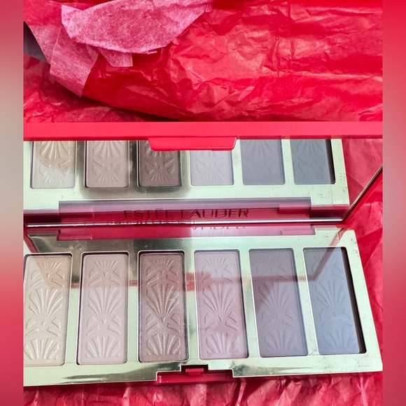 Este lauder eye palette new never used before - Picture 4 of 5